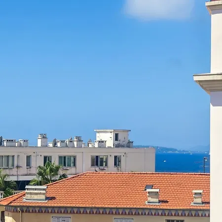 Splendide Avec Vue Sur By Weekome *
